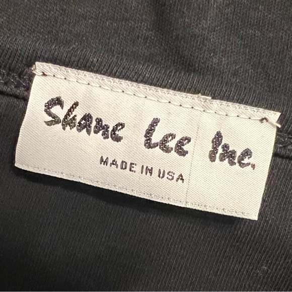 Shane Lee Inc Christmas Top - Picture 5 of 5